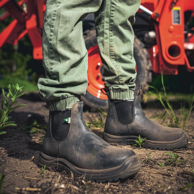 Blundstone #181 Rustic Black | Steel Cap Metal Free Puncture Resistant Sole - Safetyfoot.com